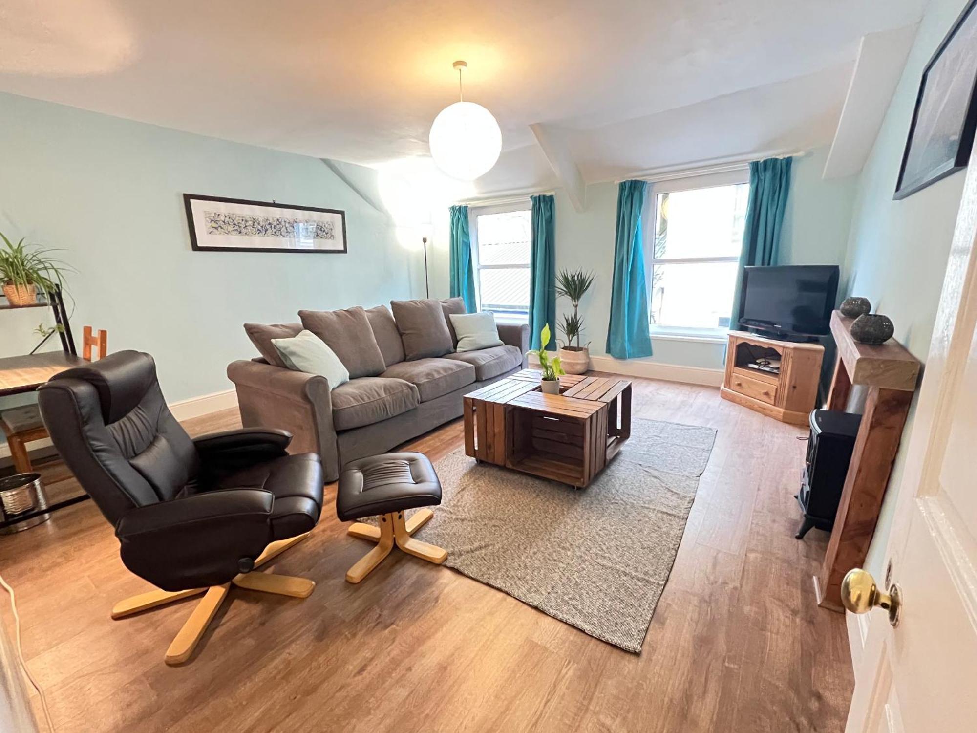 A Spacious 2 Bed Flat In Kingsbridge Town Extérieur photo