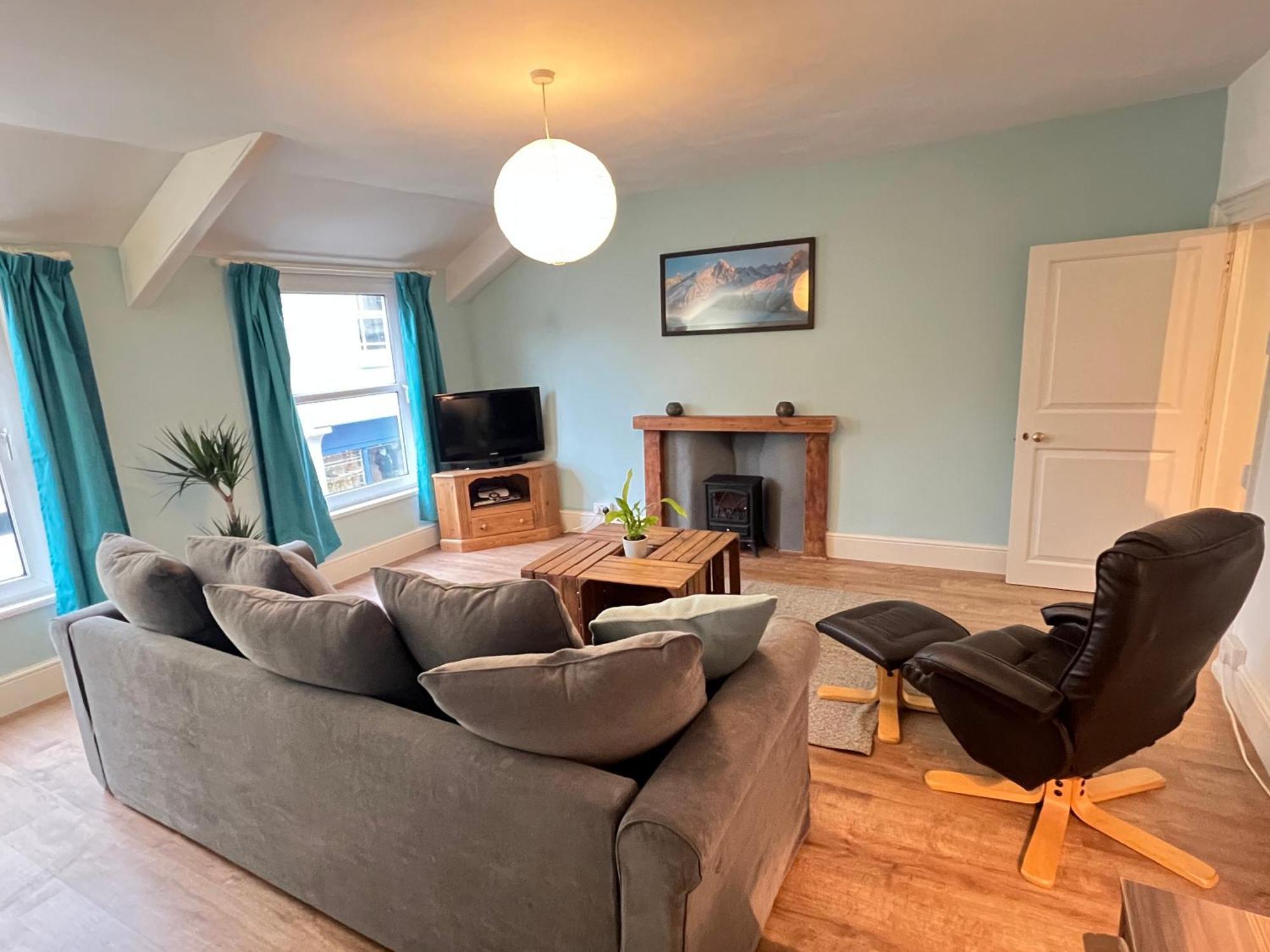 A Spacious 2 Bed Flat In Kingsbridge Town Extérieur photo