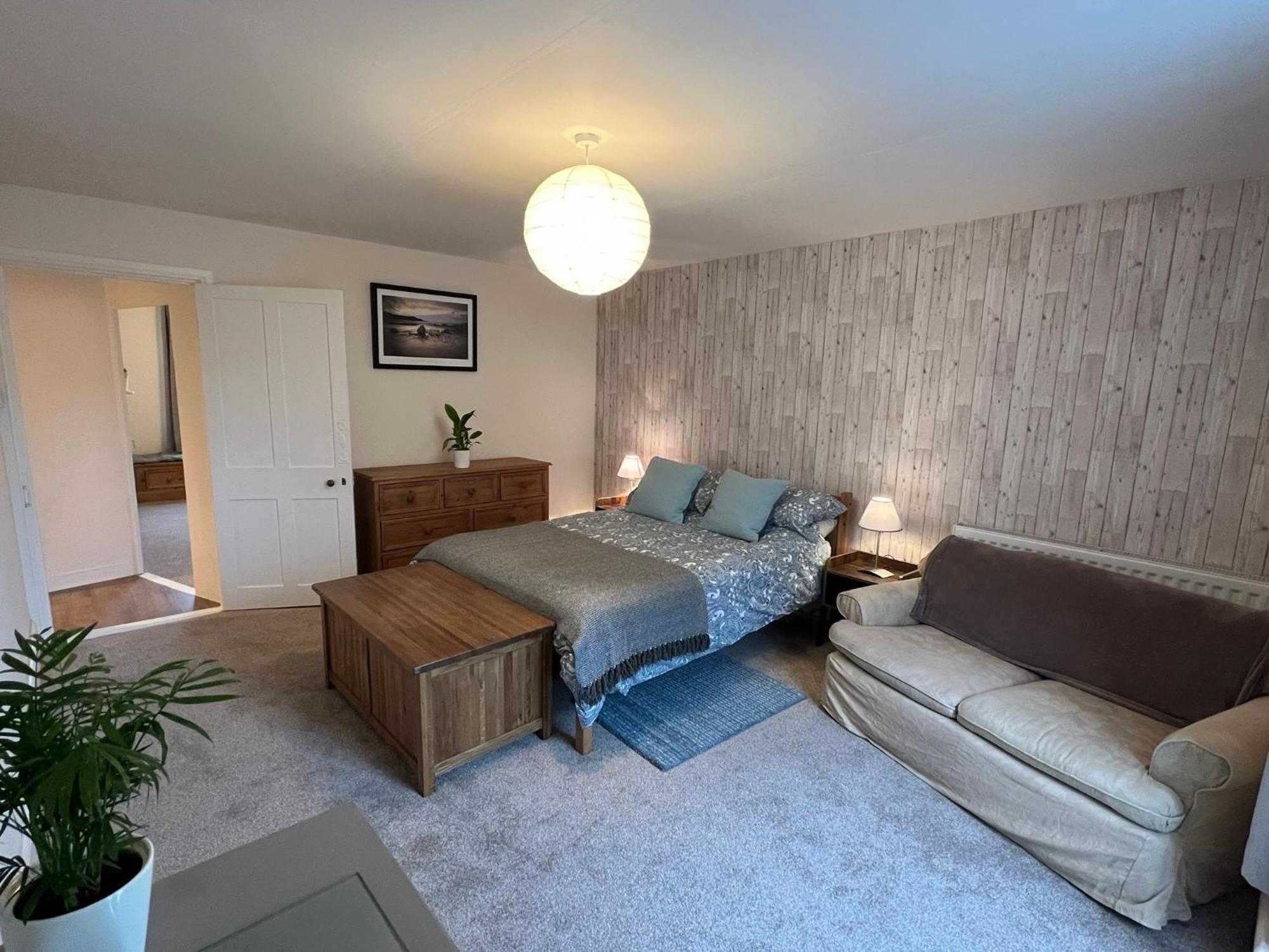 A Spacious 2 Bed Flat In Kingsbridge Town Extérieur photo