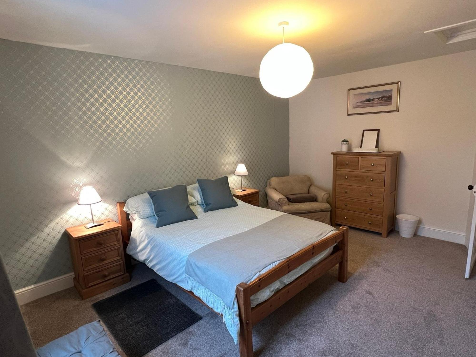 A Spacious 2 Bed Flat In Kingsbridge Town Extérieur photo